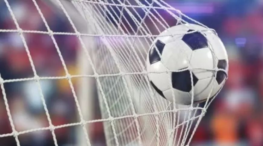 Xem xét sân nhà/khách khi soi kèo Penalty là tips "xịn" bạn nên biết